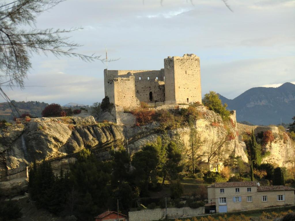 Hostellerie Le Beffroi Vaison-la-Romaine Exterior foto
