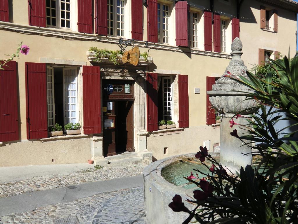 Hostellerie Le Beffroi Vaison-la-Romaine Exterior foto